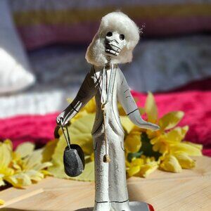 VTG OAXACAN DOCTOR SCULPTURE